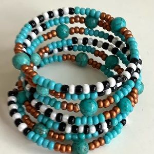 Turquoise beaded bracelet